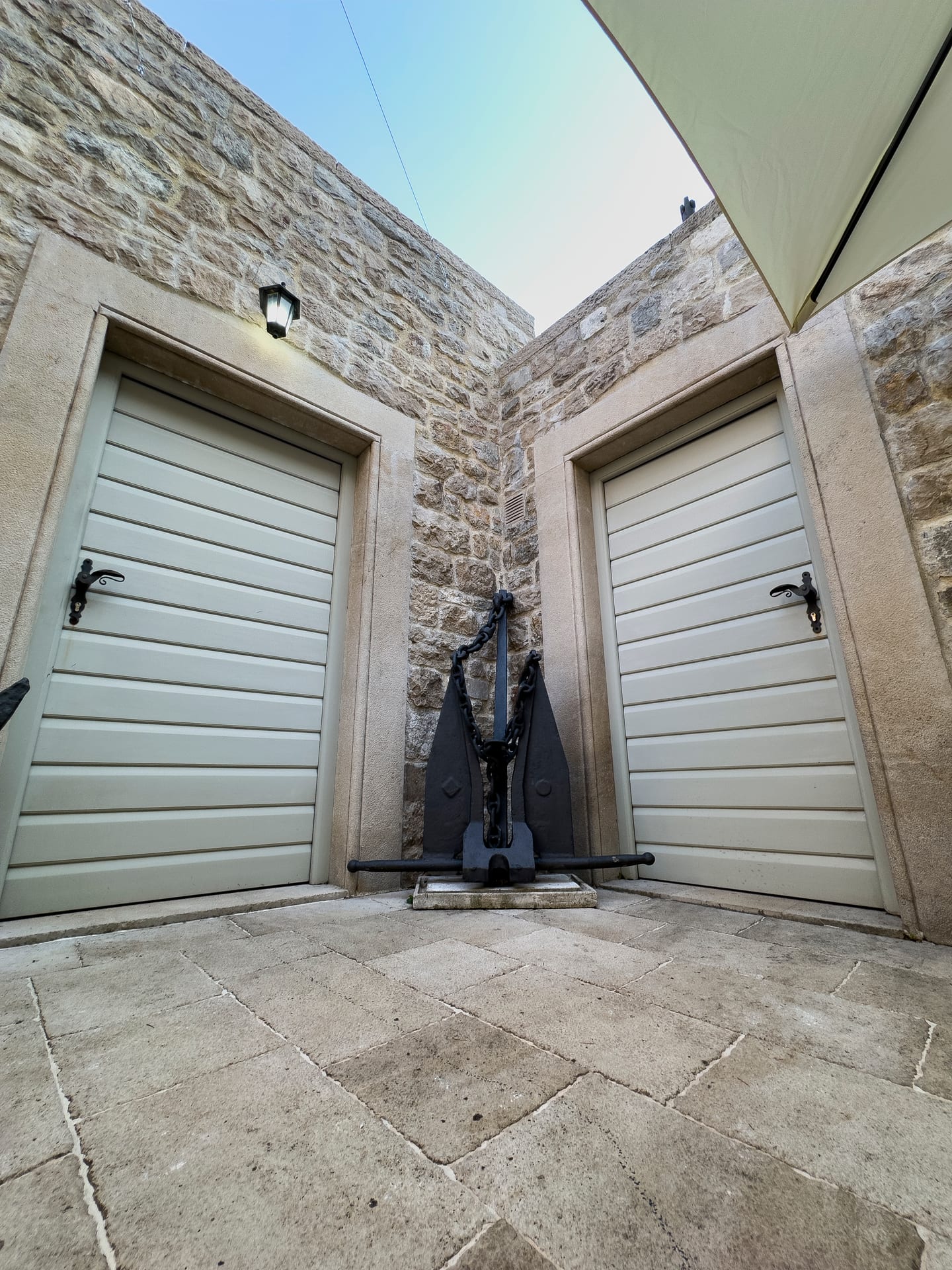 Anchora building exterior — photo 7